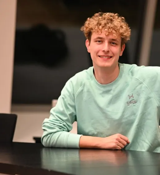 Portrait Julian Grübl